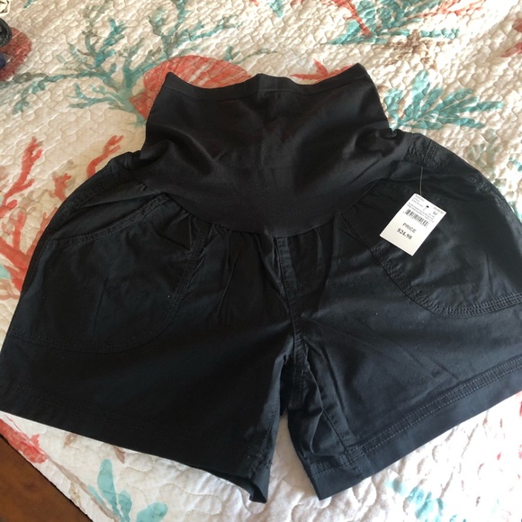 Motherhood Maternity black shorts - Picture 1 of 4